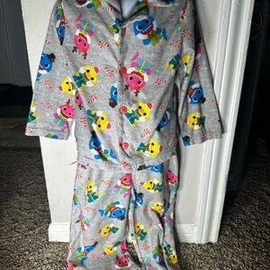 Gray Baby Shark Print Kids Pajama Set